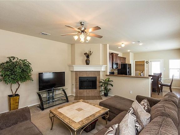 4th image of 9009 Waterman Dr