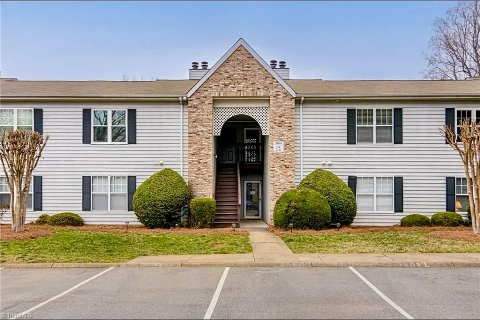 3801 Old Rosebud Ct — Photo 4