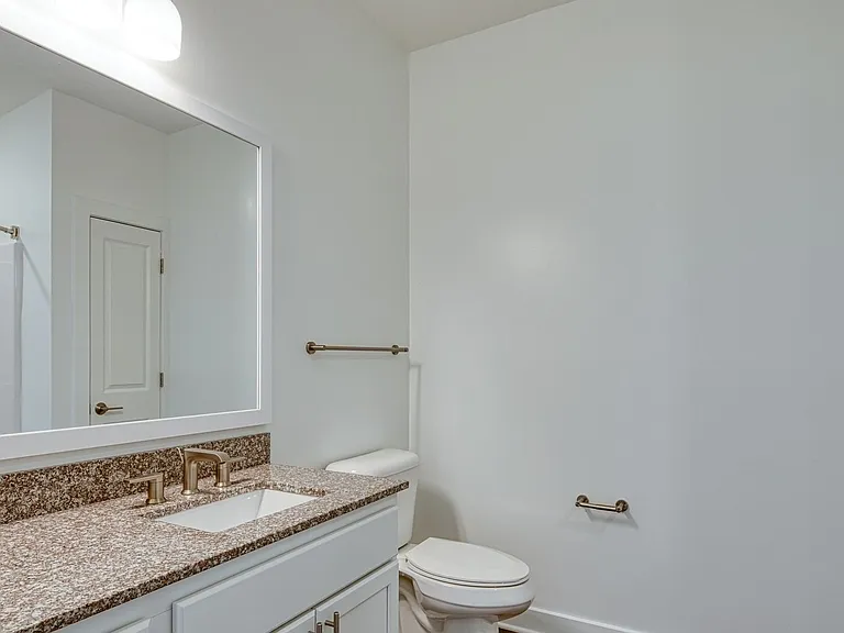 The Apartments at Hallstead Reserve. Modern. Welcoming. Authentically Suffolk. — Photo 20
