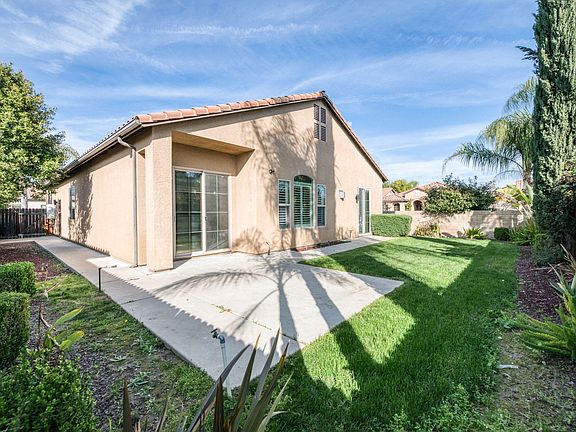 5th image of 1563 E Via Mirasol Lane