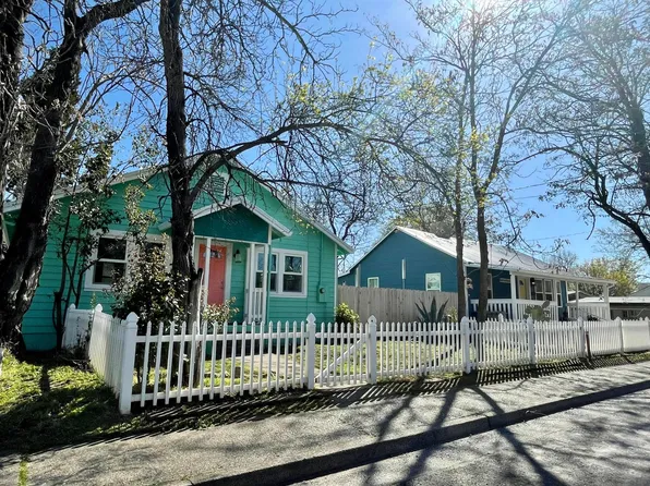 1063 Gilbert St, Redding, CA 96001