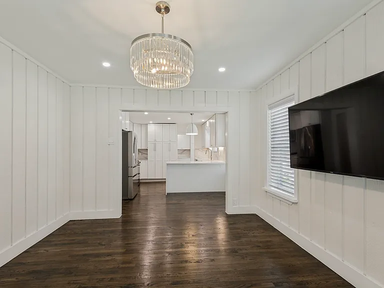 4425 Emerson Ave — Photo 8