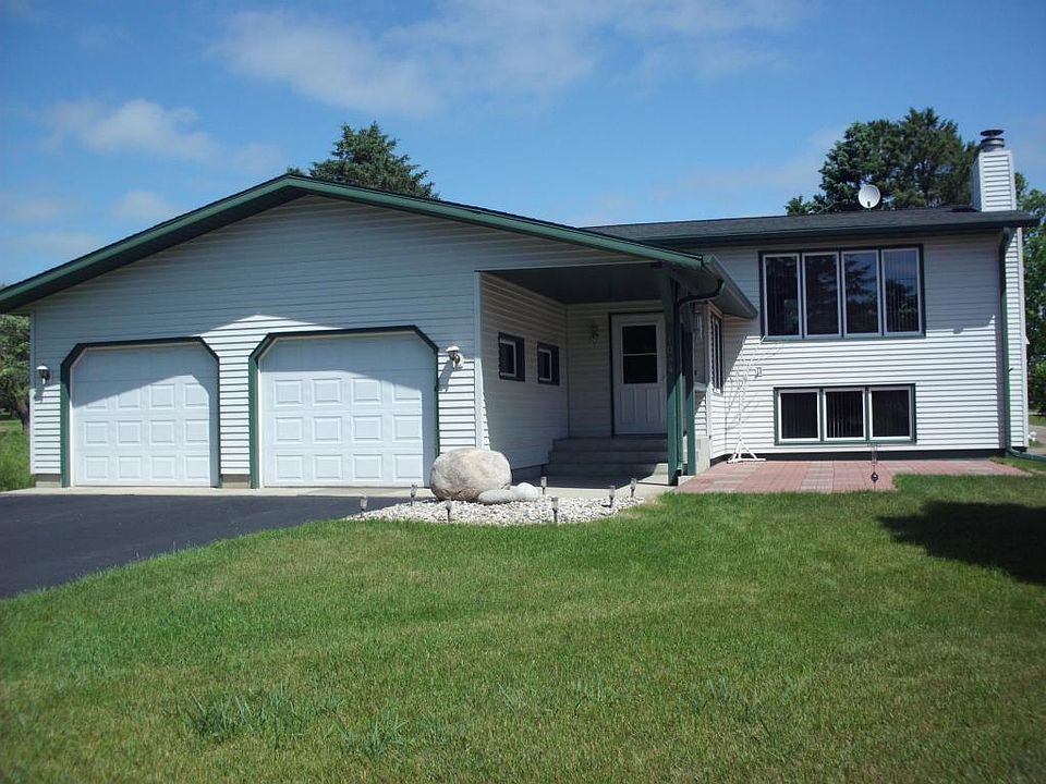 1st image of 1084 N Shore Dr
