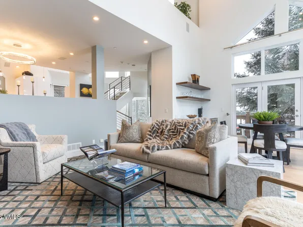 83 Offerson Rd APT 1, Beaver Creek, CO 81620