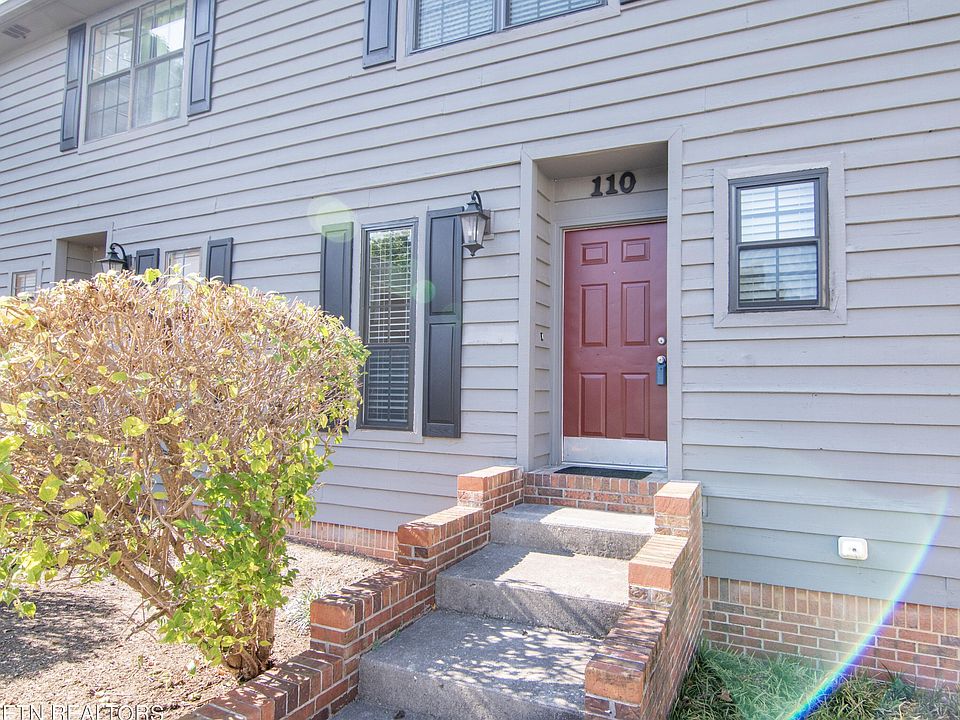 1st image of 110 Lansdowne Dr