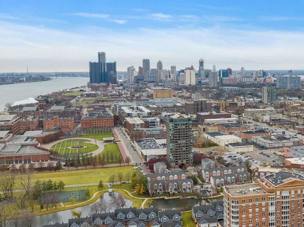 3320 Spinnaker Ln APT 15C, Detroit, MI 48207