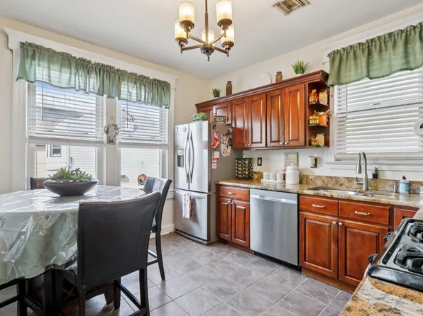 89-91 Kennedy Boulevard image 17 of 42