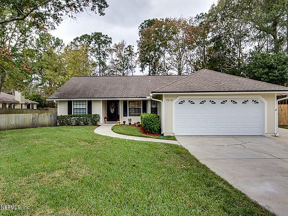 3rd image of 7818 Morgan Hill Ct
