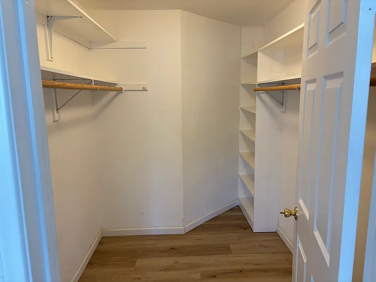 1216 S Saltair Ave #101 — Photo 20