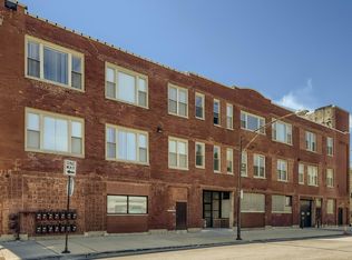 7400 S Stony Island Ave #205, Chicago, IL 60649