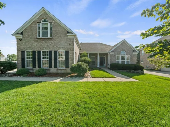 5957 Emerald Lake Dr, Fairfield, OH 45014