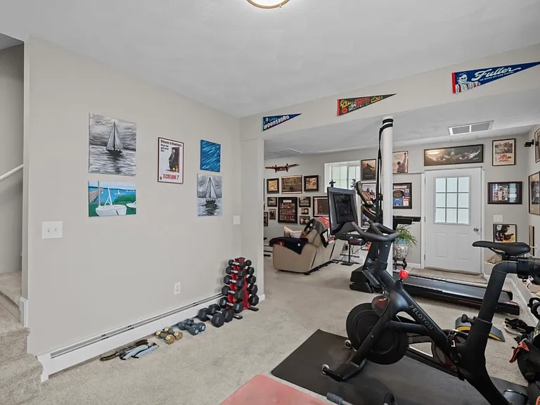 44 Dion Ave — Photo 32