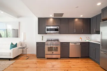 139 Meserole Street in Williamsburg