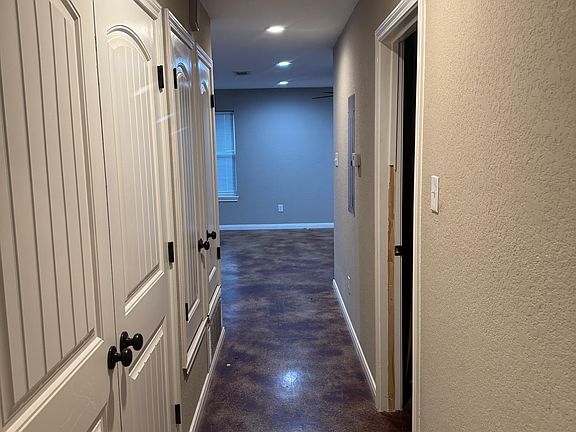 4th image of 2213 Beauregard St #A