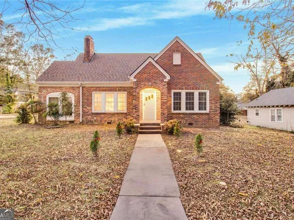 15 E New St, Winder, GA 30680