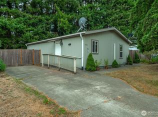 5526 Yakima Ln SE, Lacey, WA 98503