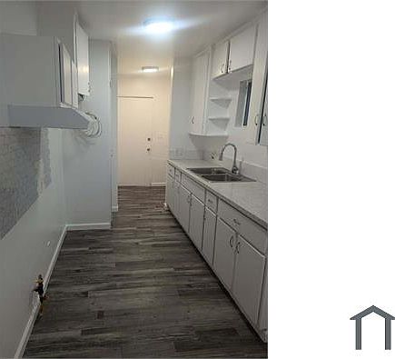 2nd image of 1224 W 92nd St #1