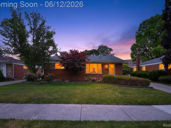 1616 Connie Ave, Madison Heights, MI 48071