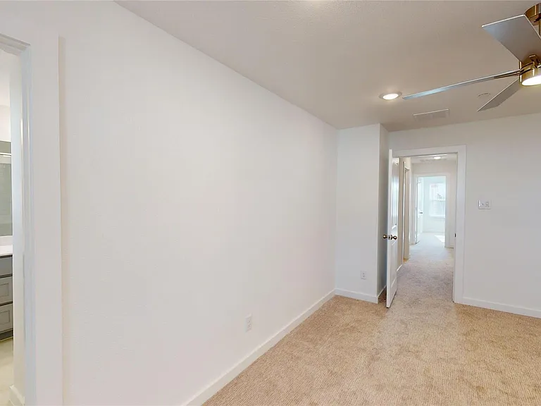 2916 Elle Dr — Photo 26
