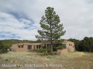 7 Casa Loma Rd, Cedar Crest, NM 87008