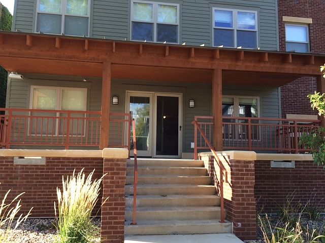 Private porch and entry