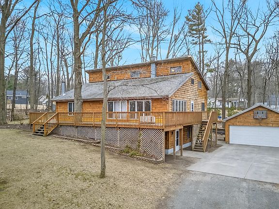 2nd image of 9531 W Silver Lake Rd
