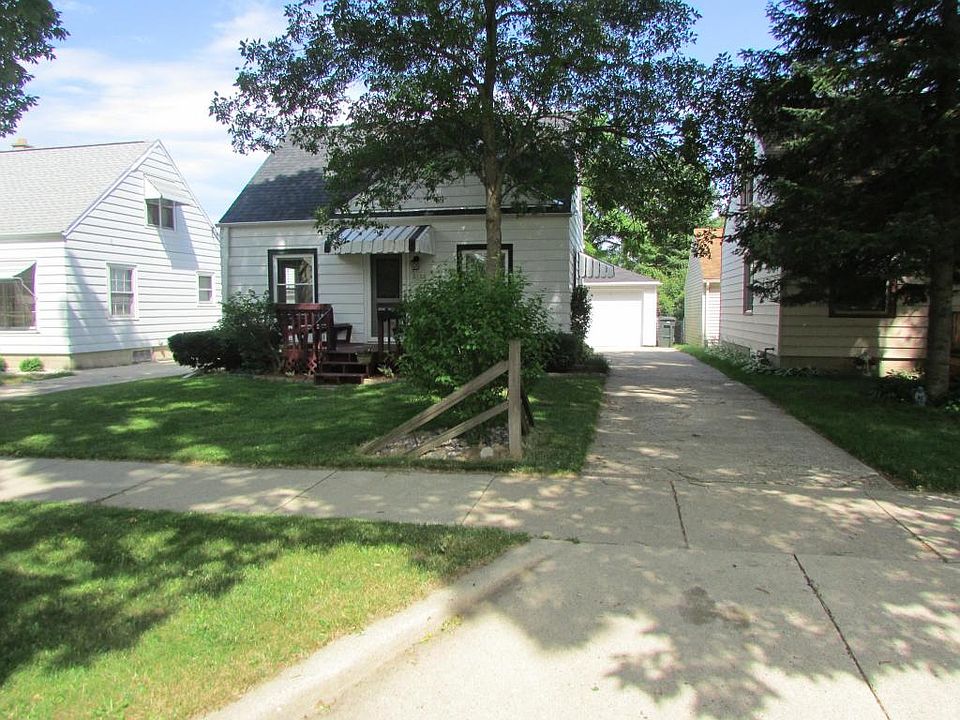 1st image of 2128 S 95th St