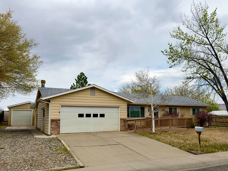 1st image of 2894 Darla Dr
