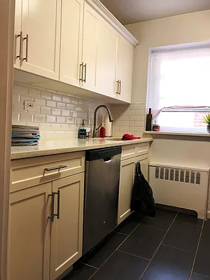 Rented by Prime Realty | media 15