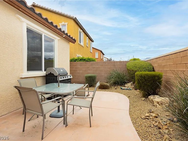 11220 Robin Park Ave — Photo 34