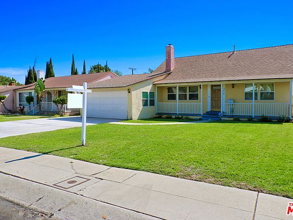 2nd image of 3814 S Redondo Blvd