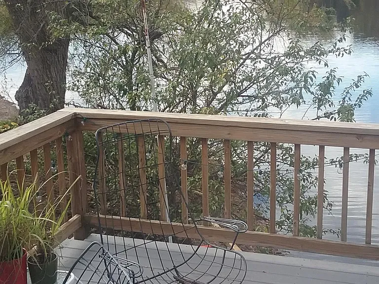 8 Crest Rd — Photo 11