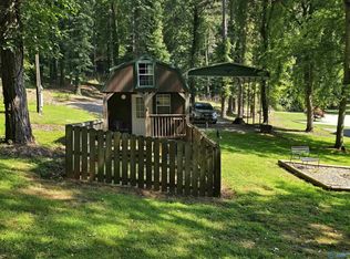 1300 Holiday Shores Rd, Scottsboro, AL 35769