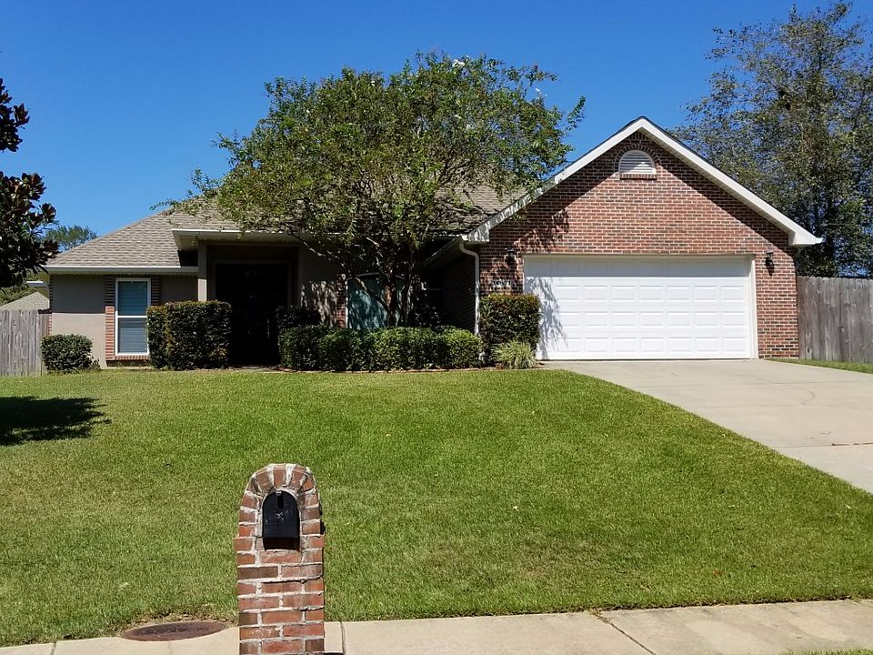 1st image of 14871 Loveless Dr