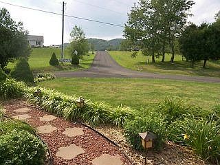 2nd image of 371 Rayfield Acres Dr