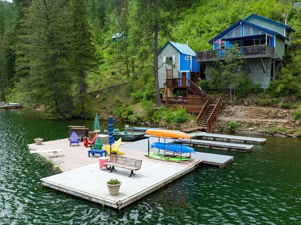 15850 S Spirit Lake Rd, Spirit Lake, ID 83869