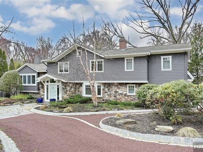 497 Island Way, Franklin Lakes, NJ, 07417