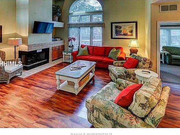 3rd image of 80 Ocean Ln APT 7601