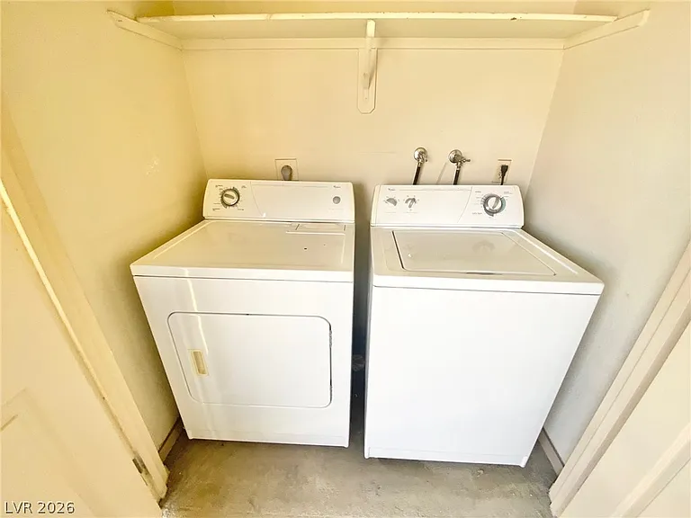 5081 River Glen Dr #118 — Photo 5
