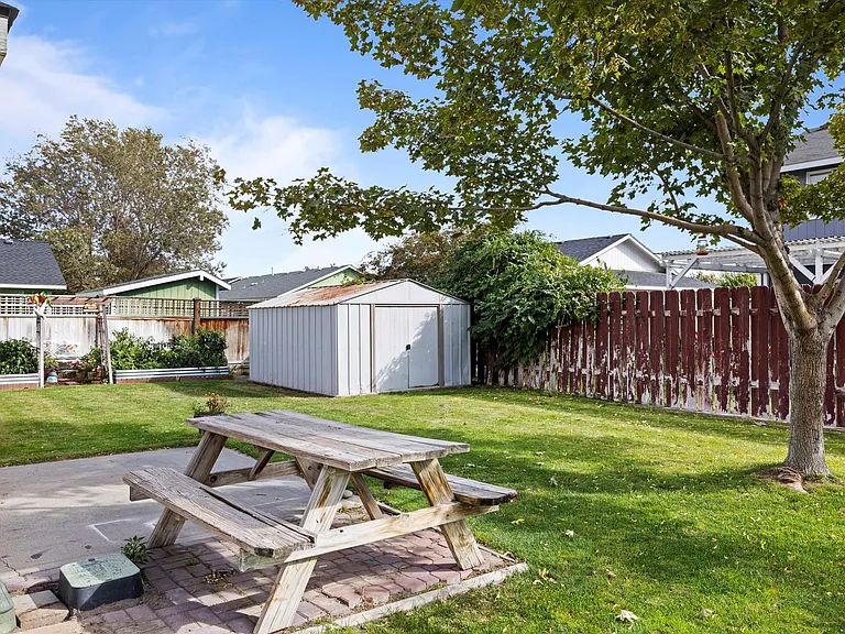 6320 Candlestick Dr — Photo 28