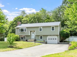 5 Rolling Ridge Ln, Methuen, MA 01844