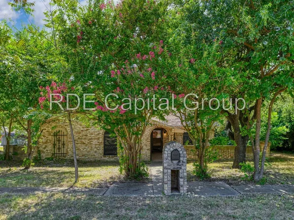 223 S Casa Grande Cir, Duncanville, TX 75116