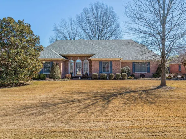3282 Patricia Ellen Dr, Bartlett, TN 38133
