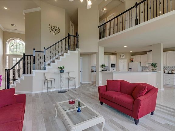 4th image of 749 Turtle Cove Blvd