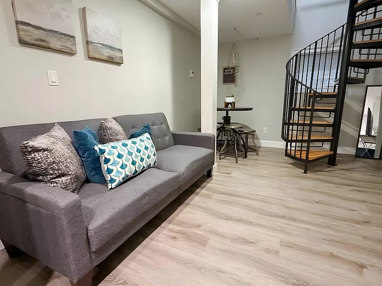 9 Anderson St #1 — Photo 3