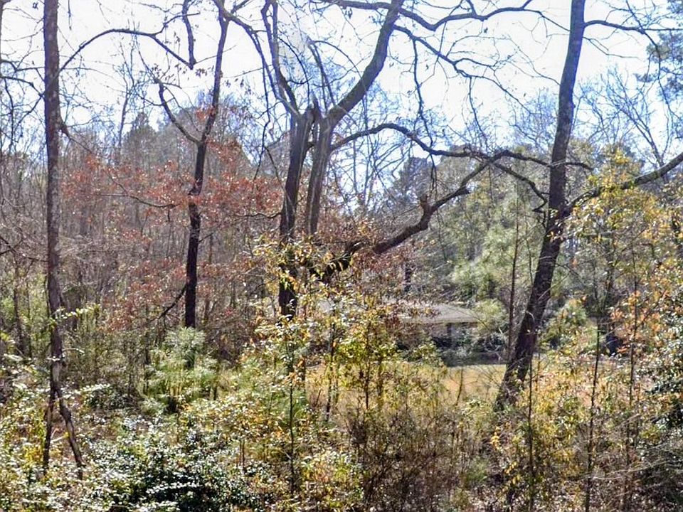 1st image of Lake Shore Rd