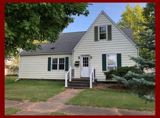 2221 Washington St, Unionville, MO 63565