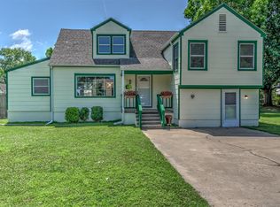 2121 S Dewey East Ave, Bartlesville, OK 74003