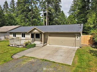 390 E Timberlake Dr, Shelton, WA 98584