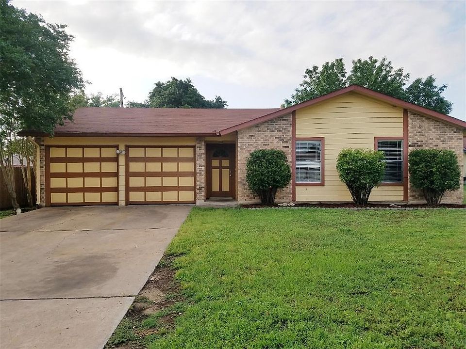 1st image of 502 Ameswood Pl
